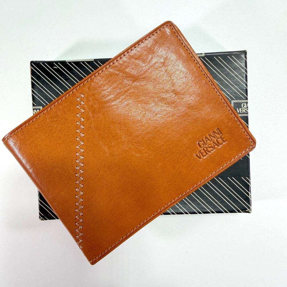 Gianni Versace Vintage 1990's Lt Brown/Cognac Leather Wallet Boxed Authentic NOS